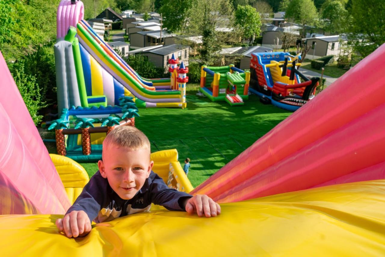 Camping Country Park Crecy La Chapelle - Site Officiel - Next To Disneyland Paris Kültér fotó