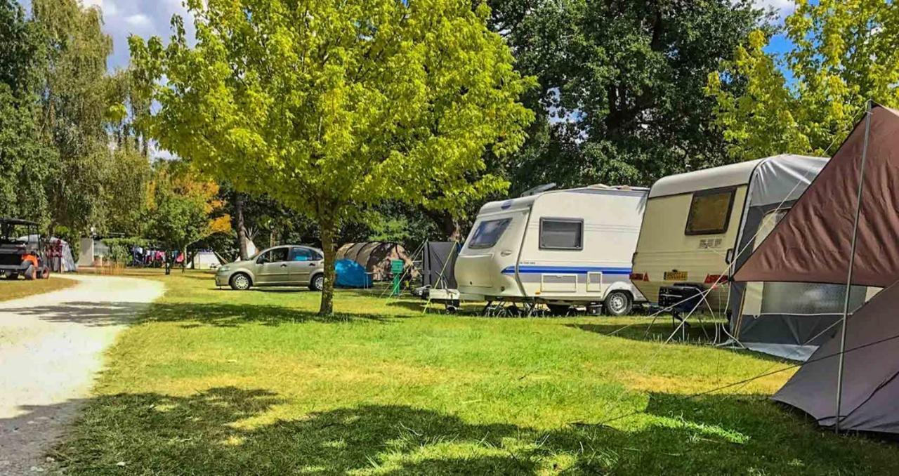 Camping Country Park Crecy La Chapelle - Site Officiel - Next To Disneyland Paris Kültér fotó